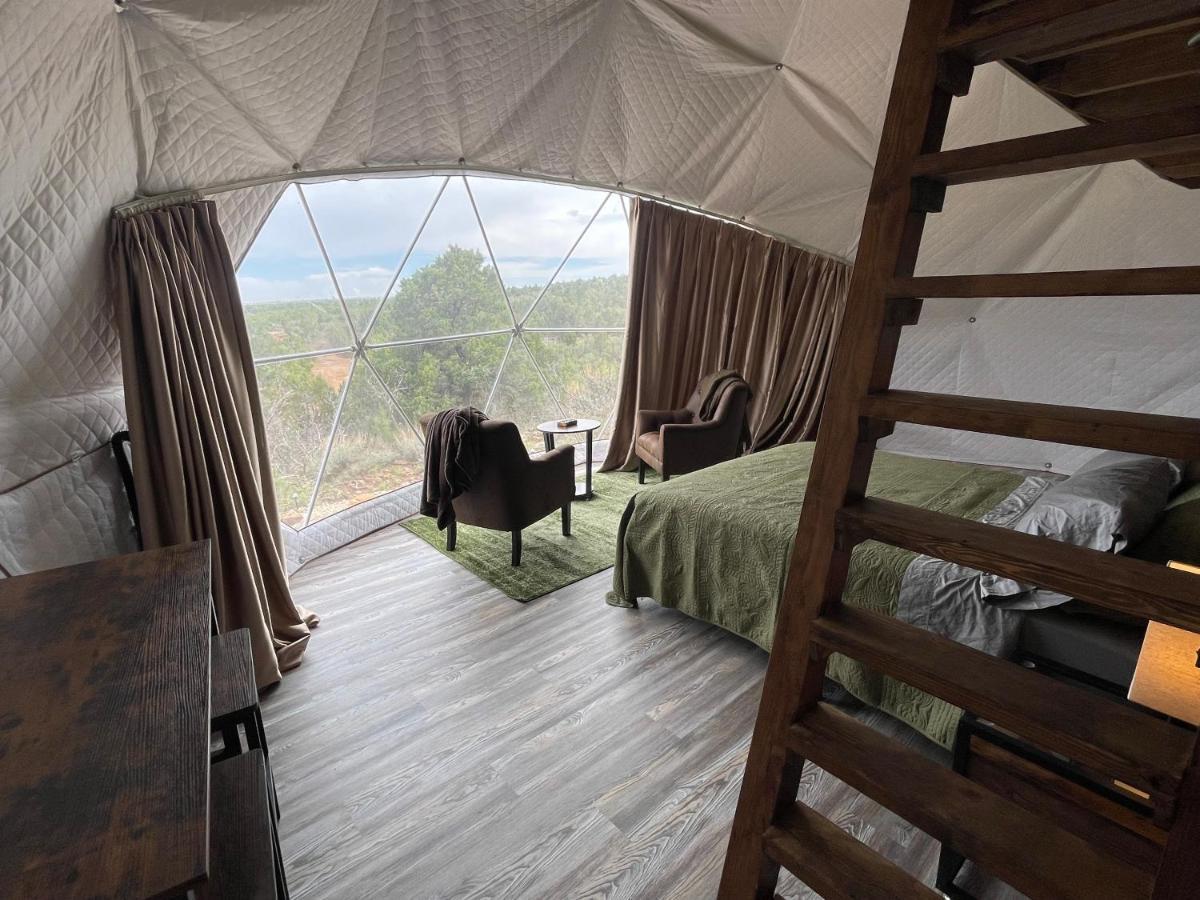 Canyon Rim Domes - A Luxury Glamping Experience!! Monticello Exteriör bild