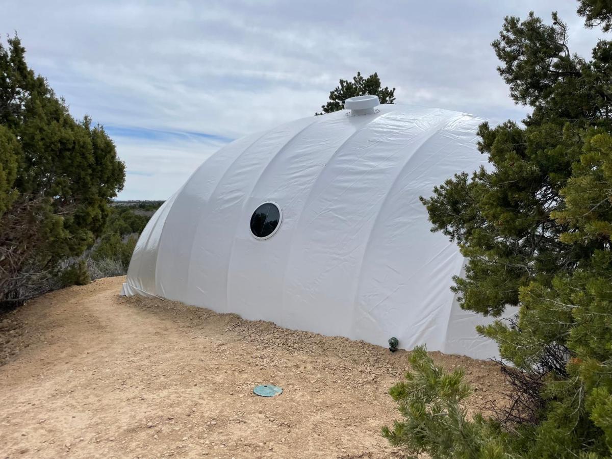 Canyon Rim Domes - A Luxury Glamping Experience!! Monticello Exteriör bild