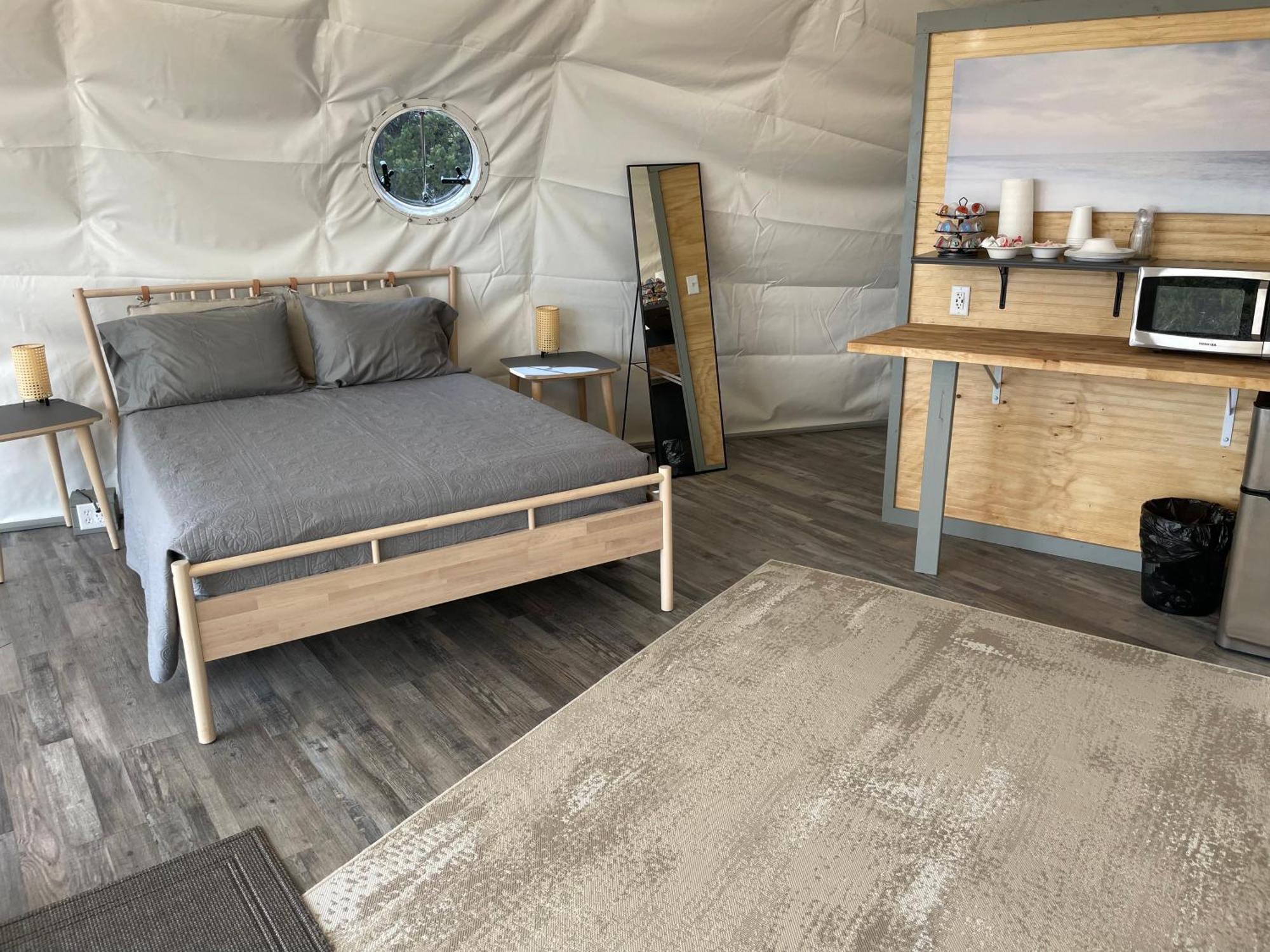 Canyon Rim Domes - A Luxury Glamping Experience!! Monticello Exteriör bild